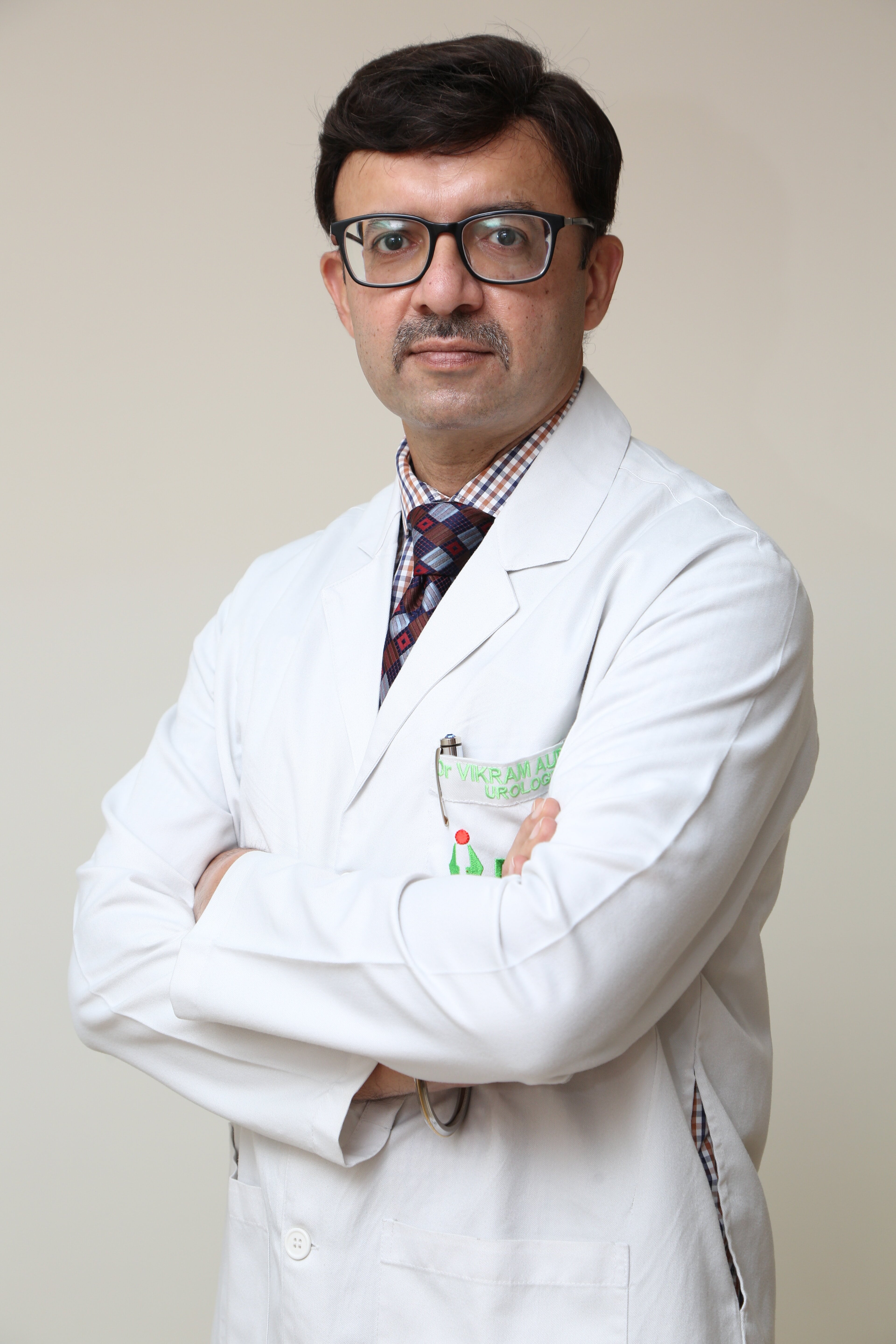 Dr. Vikram Aurora